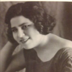 Meet your Posher, Jenny